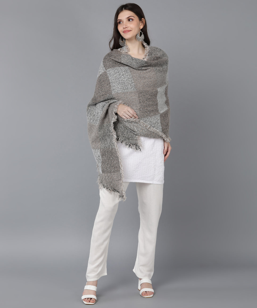 Jayri 100% Soft Woolen Women's Stole Winter Round Stoles Light Grey