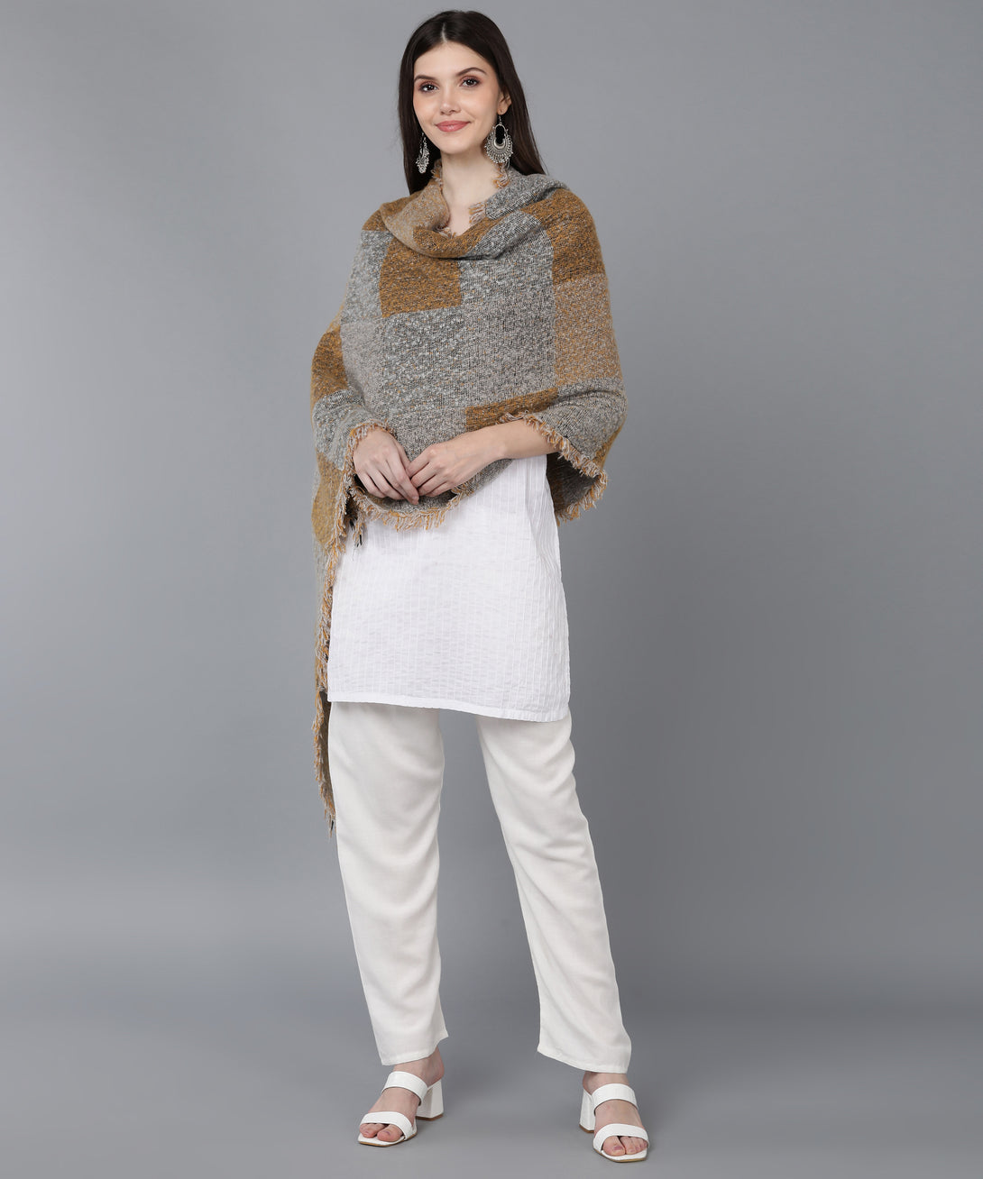 Jayri 100% Soft Woolen Women's Stole Winter Round Stoles Light Grey